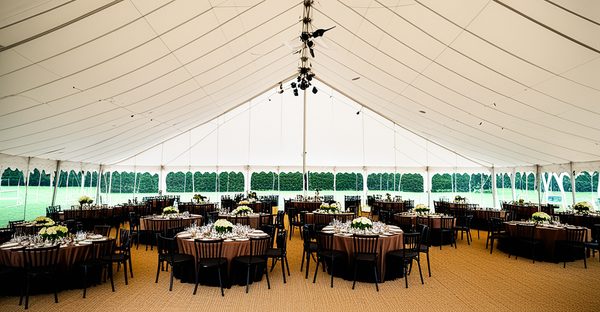 Tout savoir sur la tente de réception professionnelle idéale